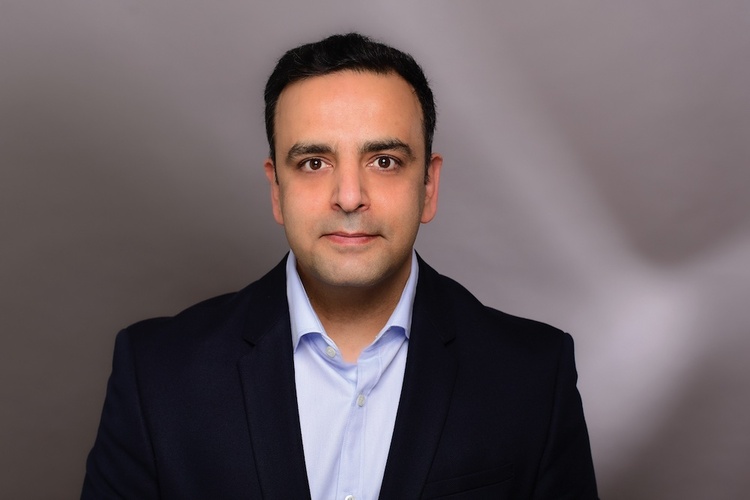 Abbas Tolouee, Consultant Sénior chez Arvato